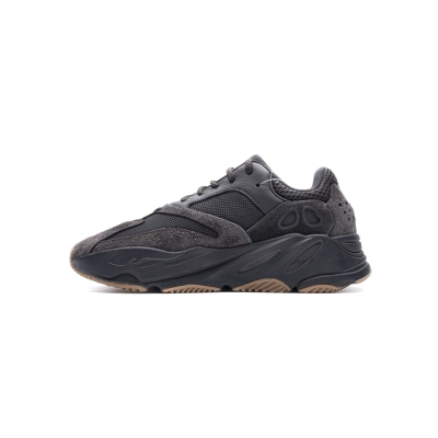 adidas Yeezy Boost 700 Utility Black 01