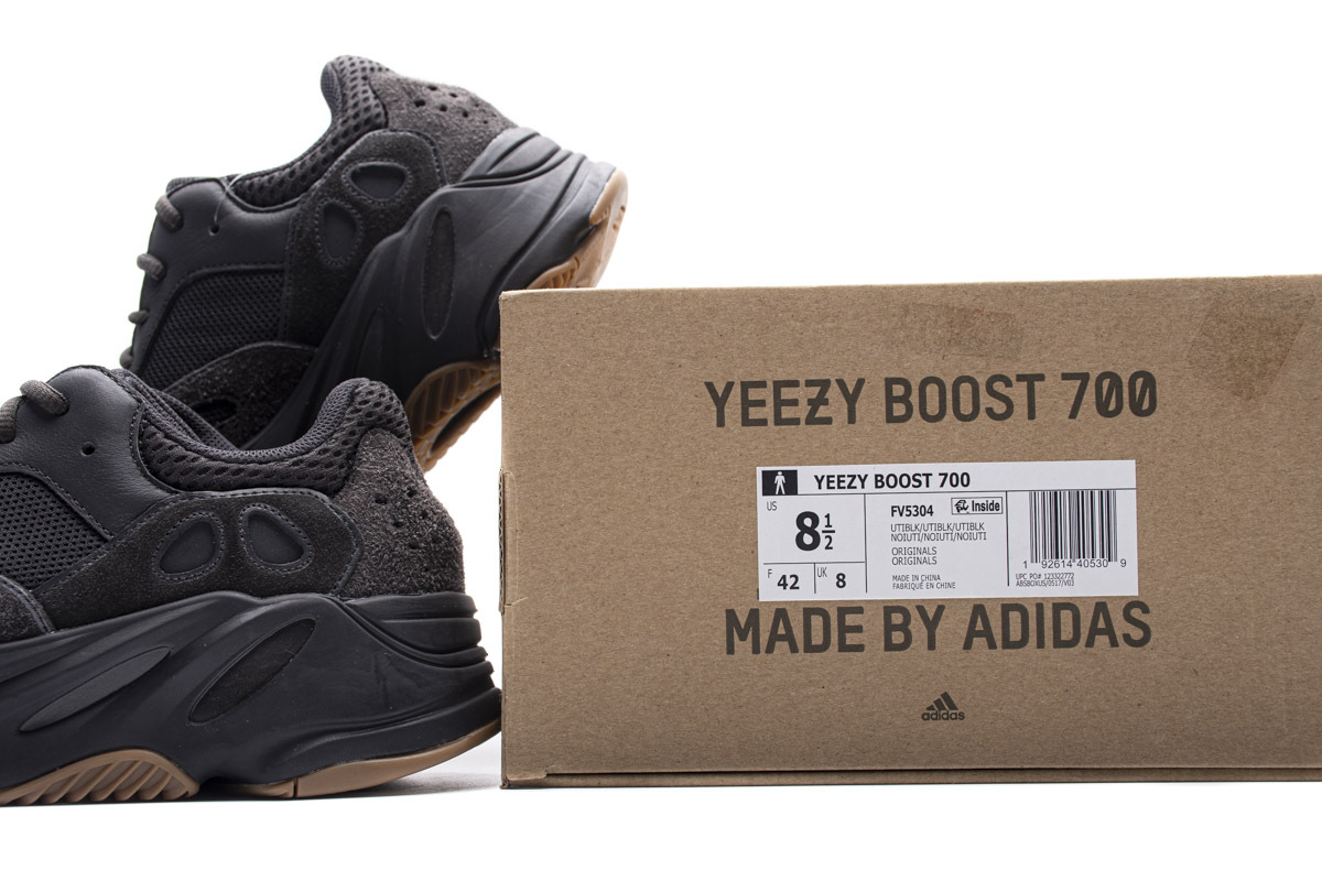 adidas Yeezy Boost 700 Utility Black