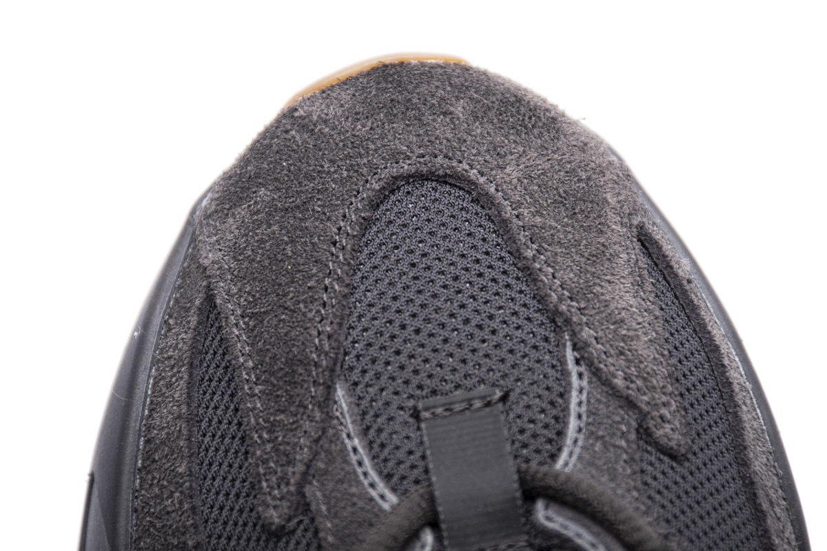 adidas Yeezy Boost 700 Utility Black