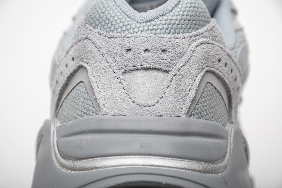 adidas Yeezy Boost 700 V2 Hospital Blue (Cheap Sneakers)