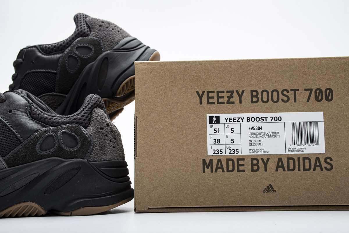 adidas Yeezy Boost 700 Utility Black (Cheap Sneakers)
