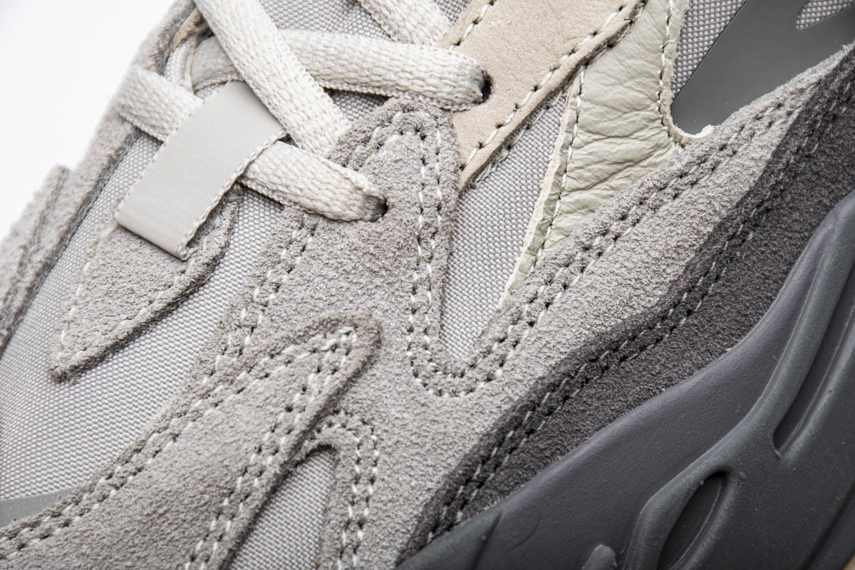 adidas Yeezy Boost 700 V2 Tephra (Cheap Sneakers)
