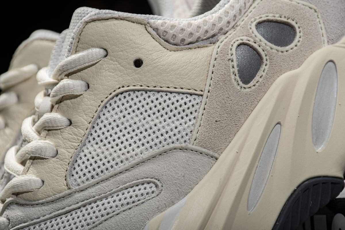 adidas Yeezy Boost 700 Analog (Cheap Sneakers)