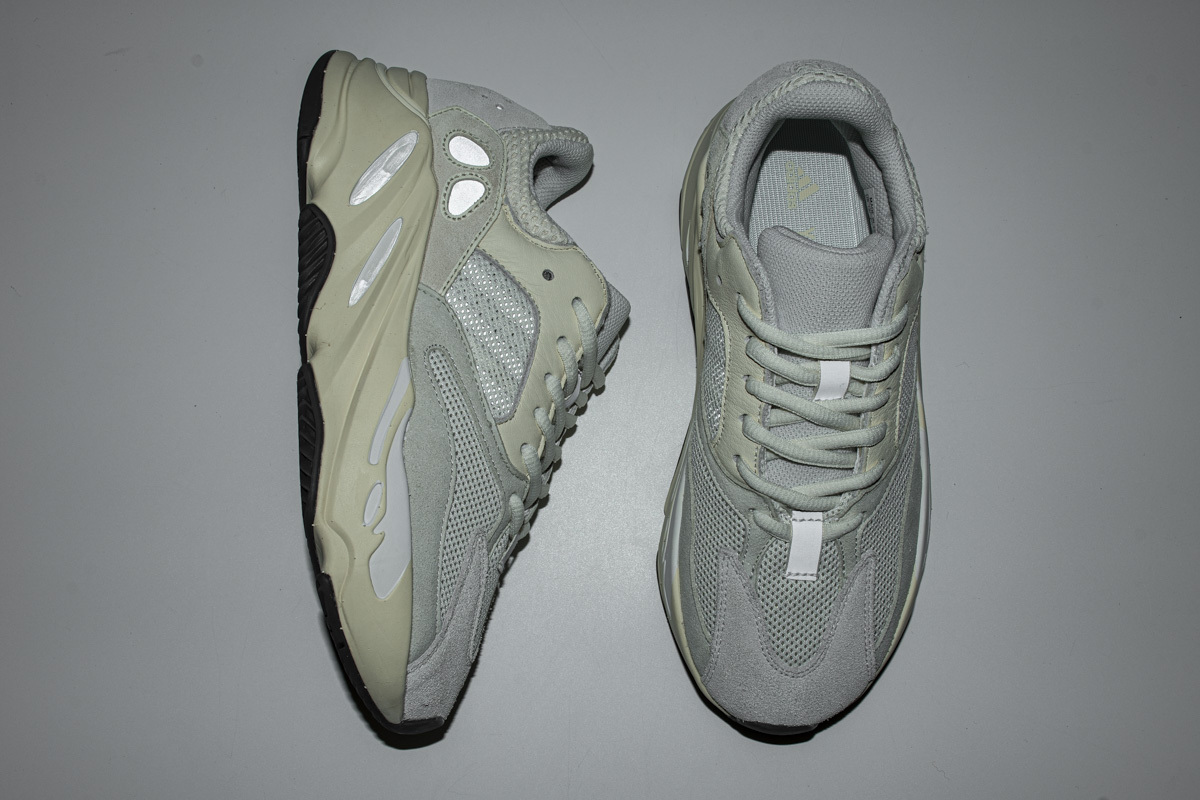 adidas Yeezy Boost 700 Analog (Cheap Sneakers)