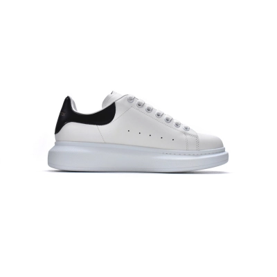 Alexander McQueen Oversized Ivory Black 02