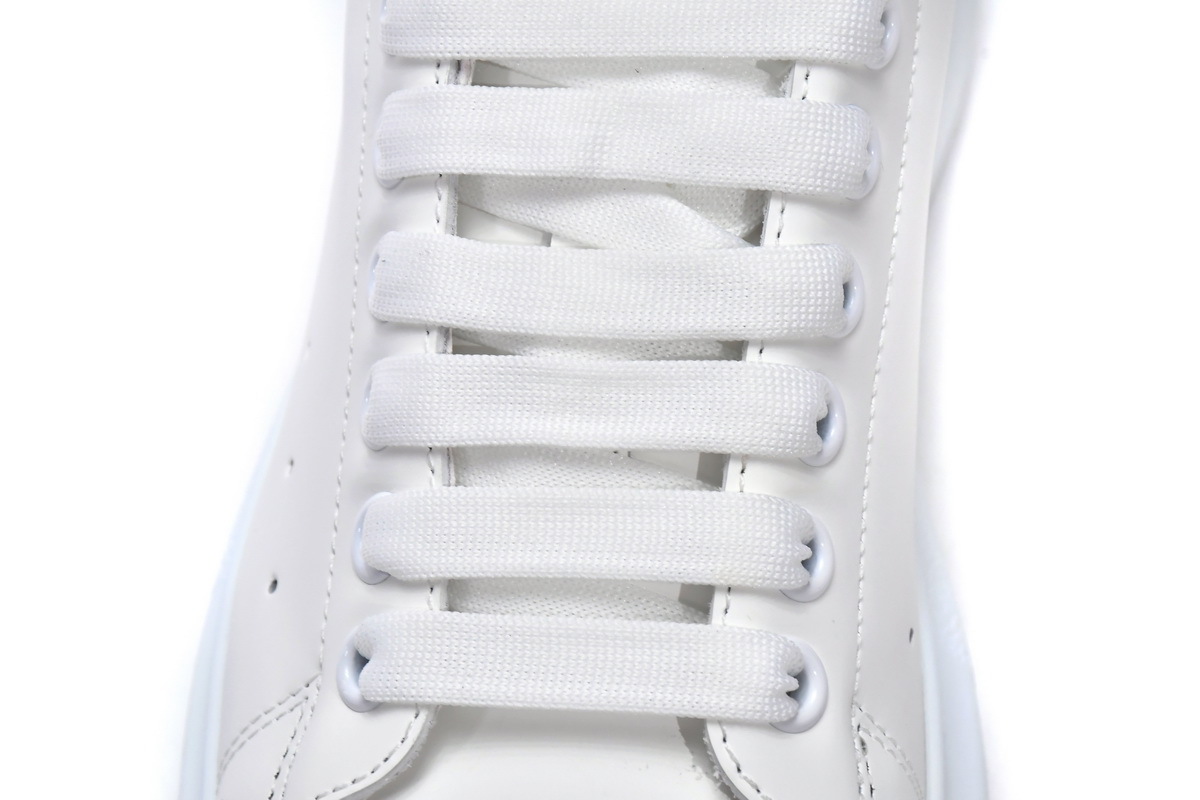 Alexander McQueen Oversized Ivory Black