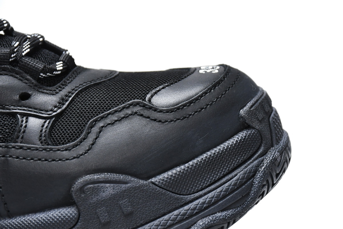 Balenciaga Triple S Triple Black (2018 Reissue) (Pre-Distressed)