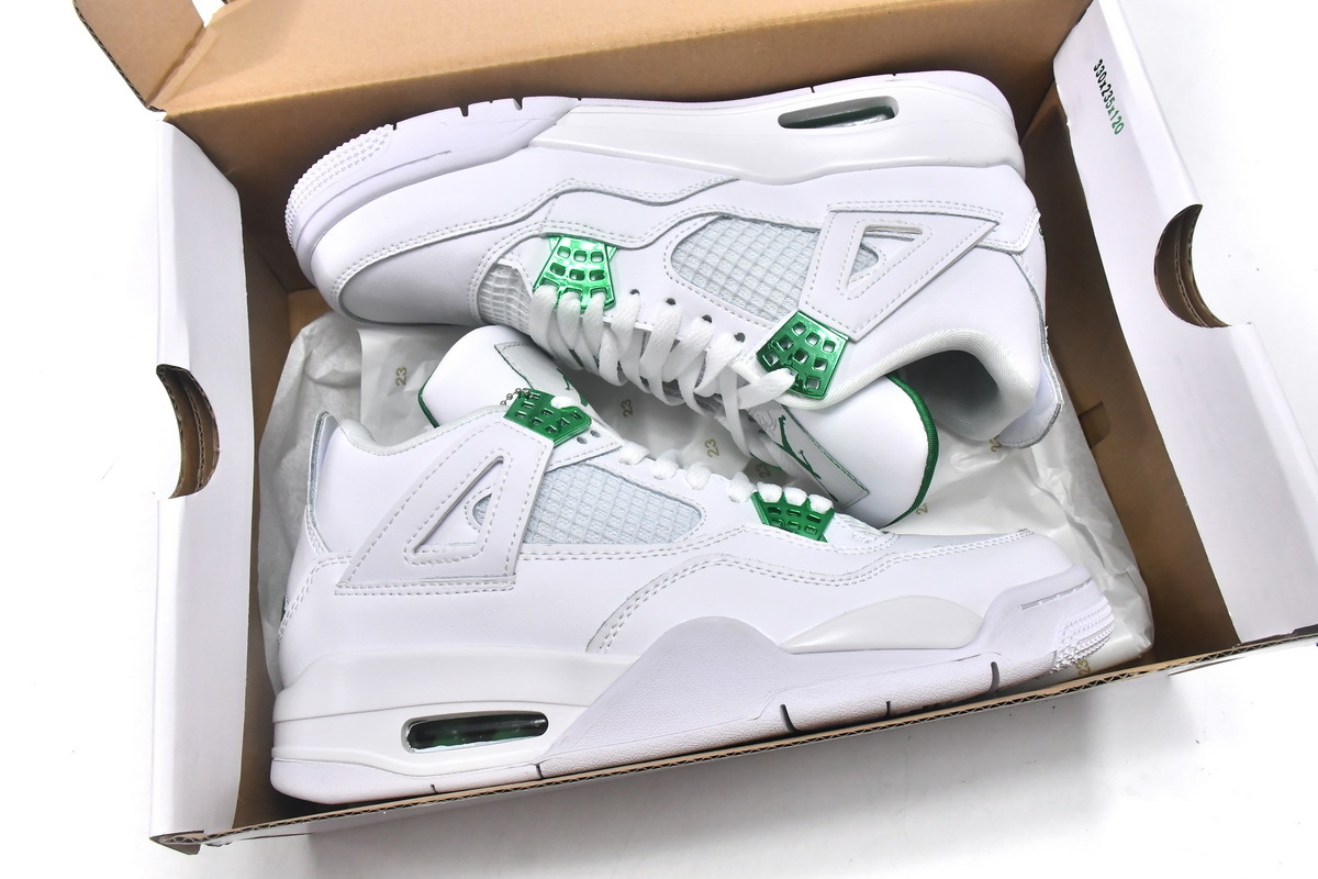 Jordan 4 Retro Metallic Green