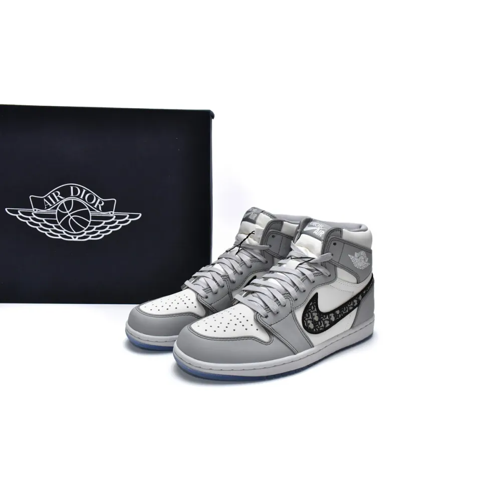 Jordan 1 Retro High Dior