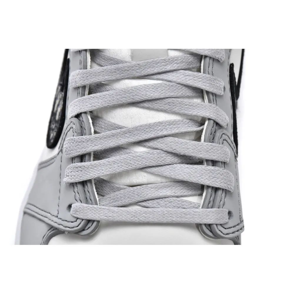 Jordan 1 Retro High Dior