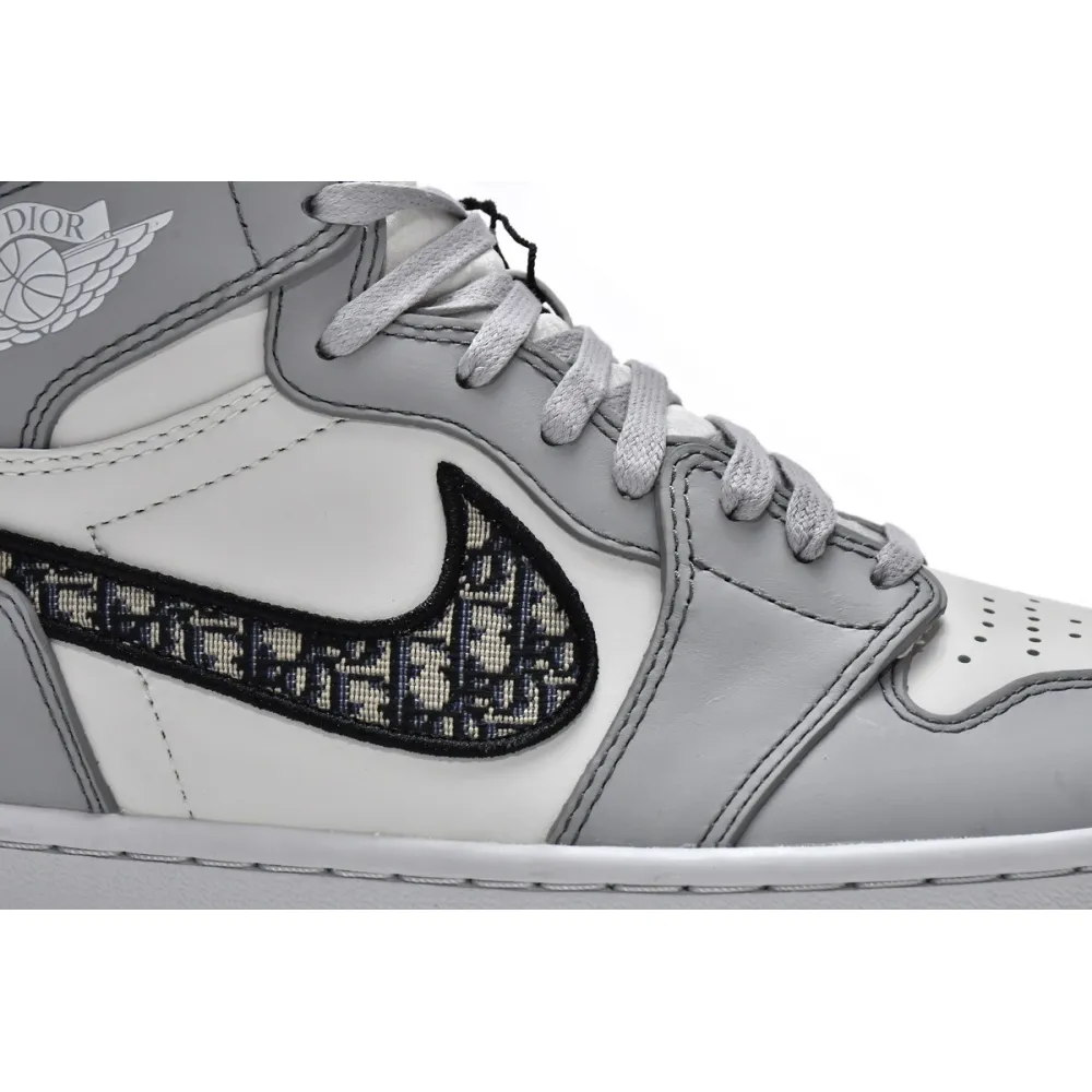 Jordan 1 Retro High Dior