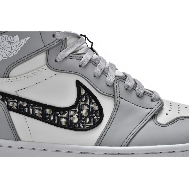 Jordan 1 Retro High Dior