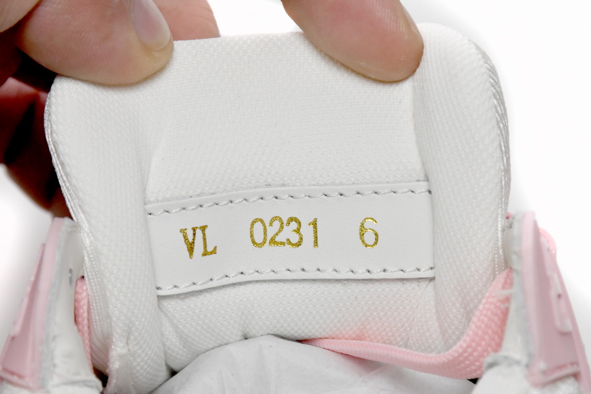 Louis Vuitton Trainer Pink Rose