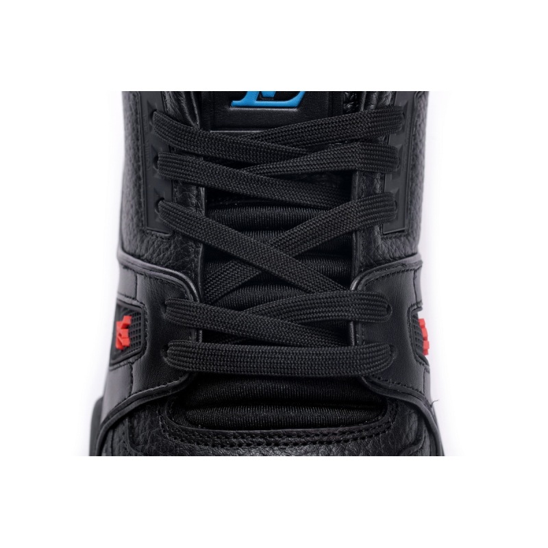 Louis Vuitton Trainer Black Signature