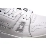 Louis Vuitton Trainer White Signature