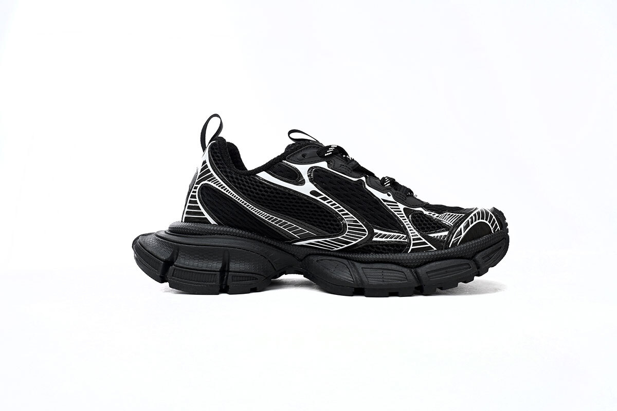 Balenciaga 3XL Black And White 542228 W2RB8 0102