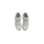 Jordan 4 Retro SE Craft Photon Dust