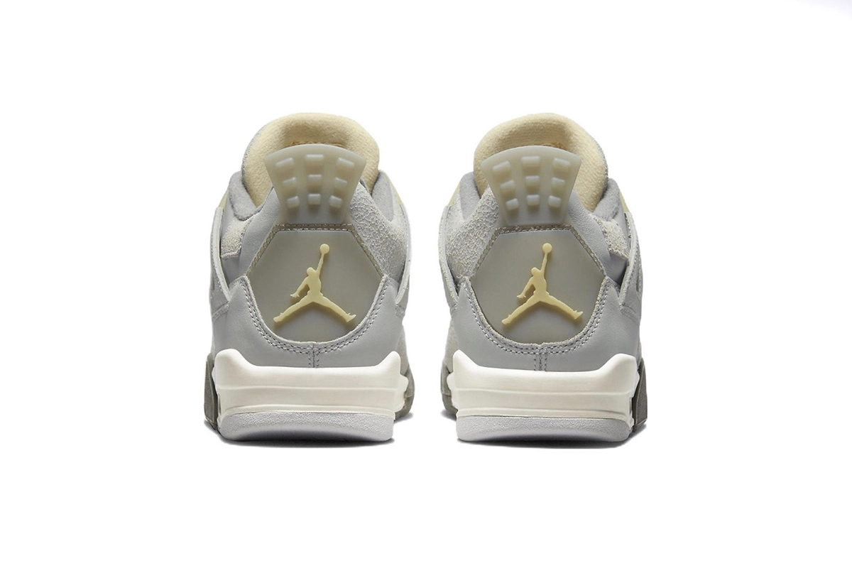Jordan 4 Retro SE Craft Photon Dust