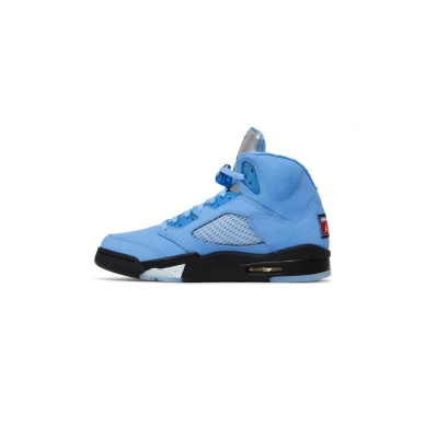 Jordan 5 Retro UNC University Blue 01