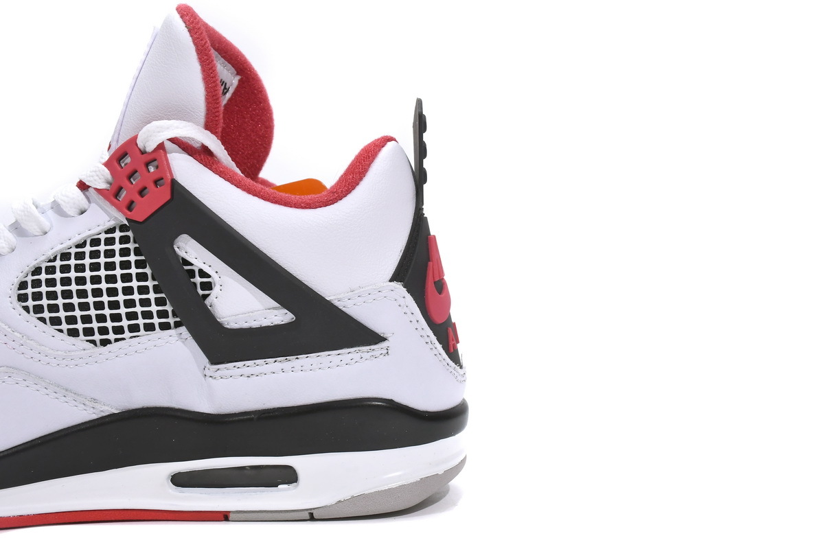 Jordan 4 Retro "Fire Red (2020)"
