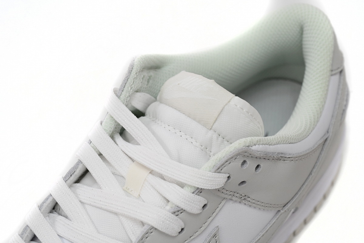 Nike Dunk Low Photon Dust