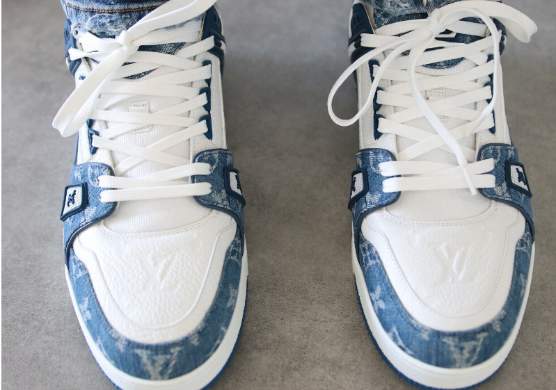 Louis Vuitton LV Trainer Monogram Denim White Blue review Alva Betsy