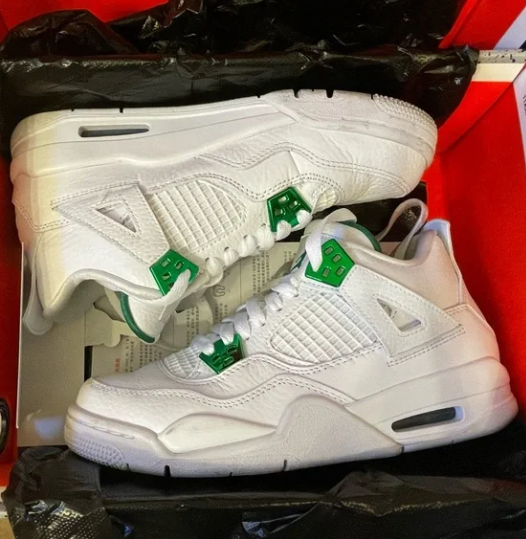Jordan 4 Retro Metallic Green review Marcia Lily
