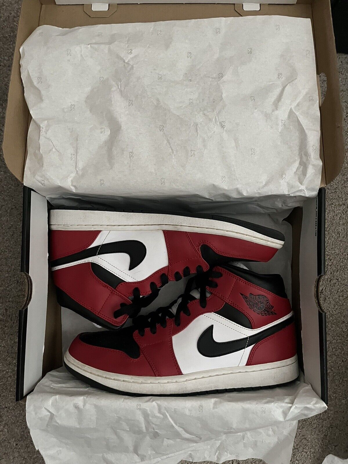 Jordan 1 Mid Chicago Toe review Grover Geoffrey