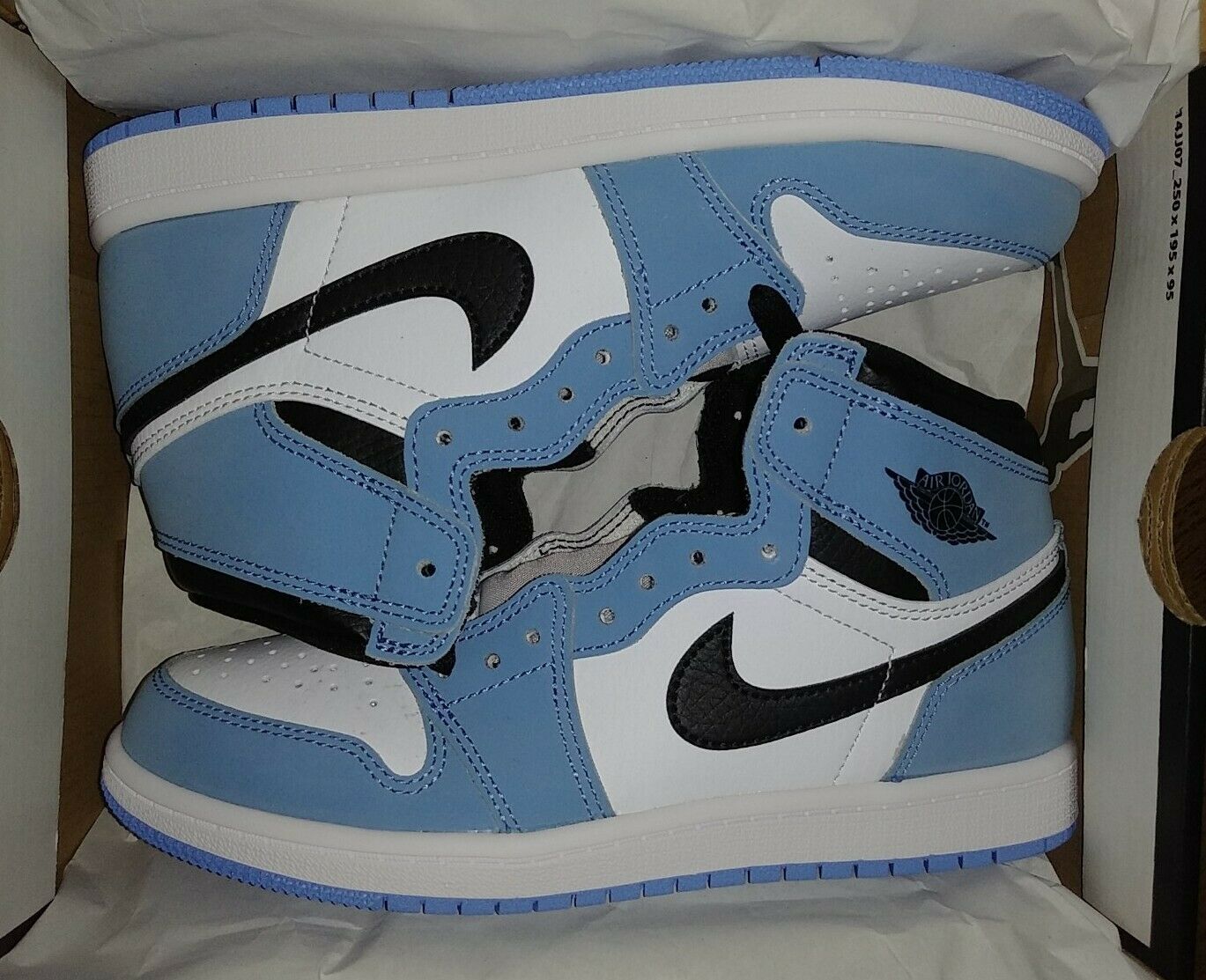 Air Jordan 1 Mid PS University Blue review Asa Ferdinand