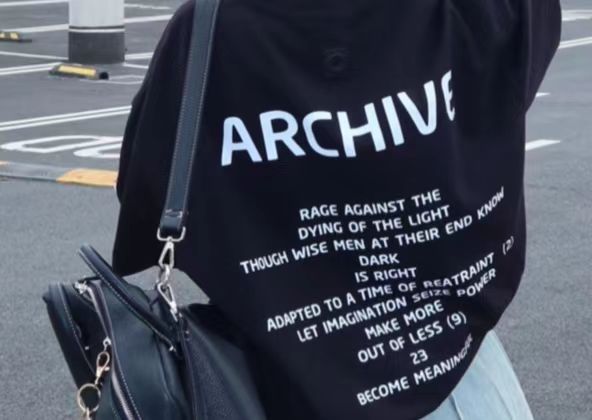 Zafa Wear Balenciaga T-Shirt KT23101 review Eden Kennan