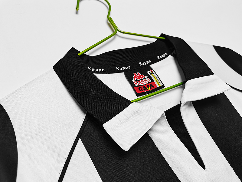 Serie A 1997/98 Juventus Home long sleeve Soccer Jersey