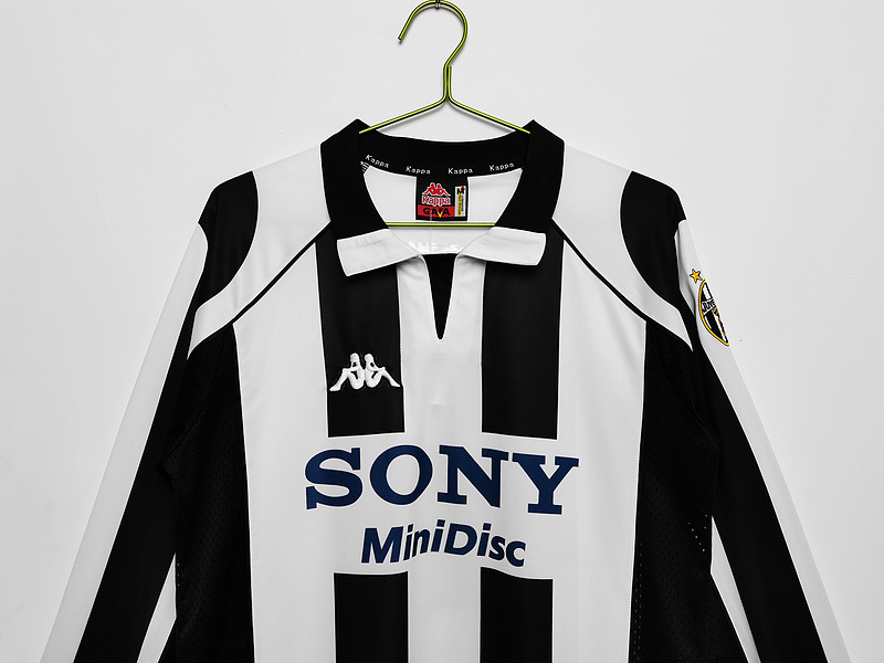 Serie A 1997/98 Juventus Home long sleeve Soccer Jersey