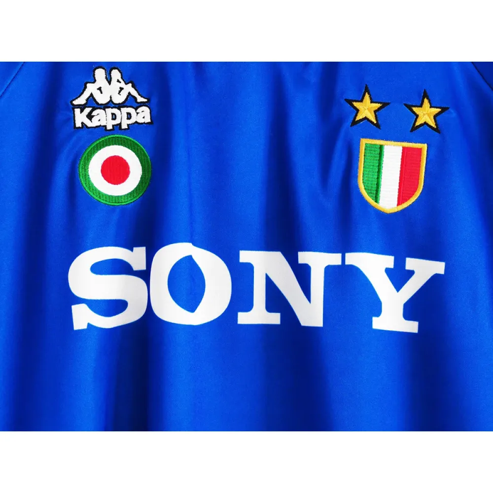 Serie A 1995/96 Juventus Away Soccer Jersey