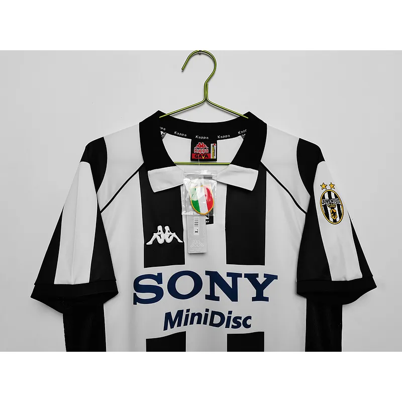 Serie A 1997/98 Juventus Retro Home Soccer Jersey