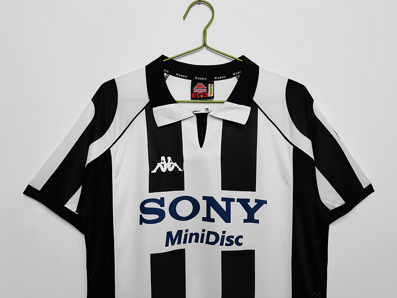 Serie A 1997/98 Juventus Retro Home Soccer Jersey