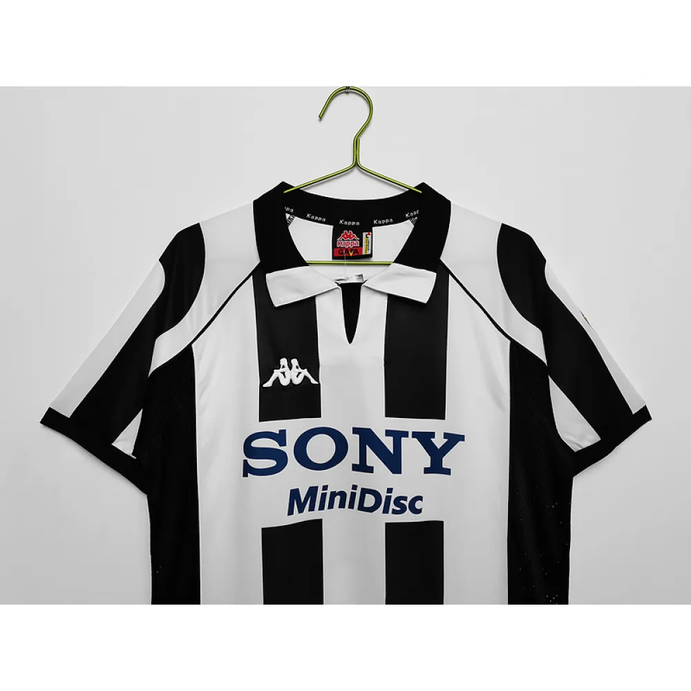 Serie A 1997/98 Juventus Retro Home Soccer Jersey
