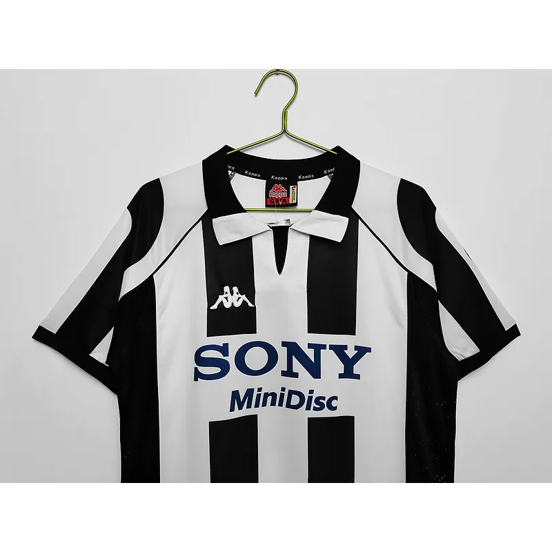 Serie A 1997/98 Juventus Retro Home Soccer Jersey