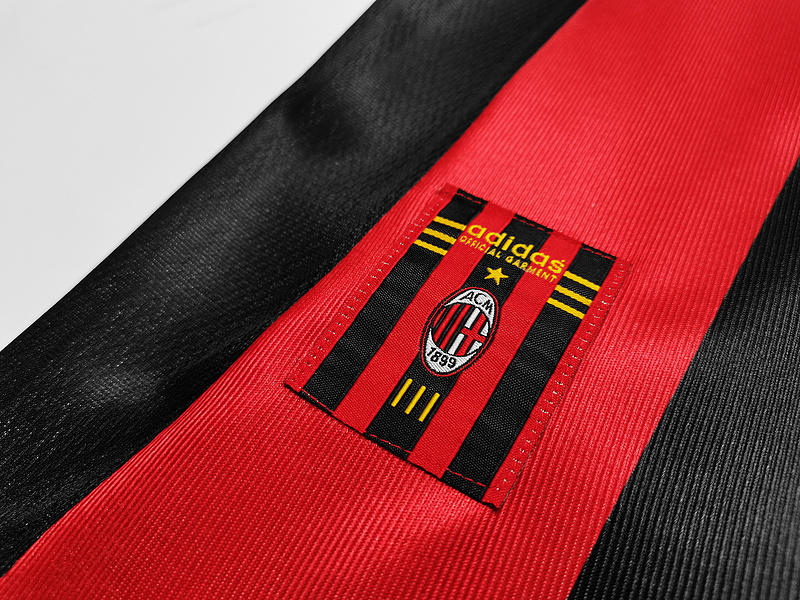 Serie A 1998/99 AC Milan Retro Home Soccer Jersey