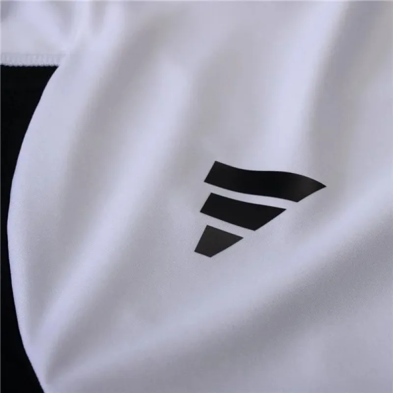 Serie A Juventus Training Jersey 23/24