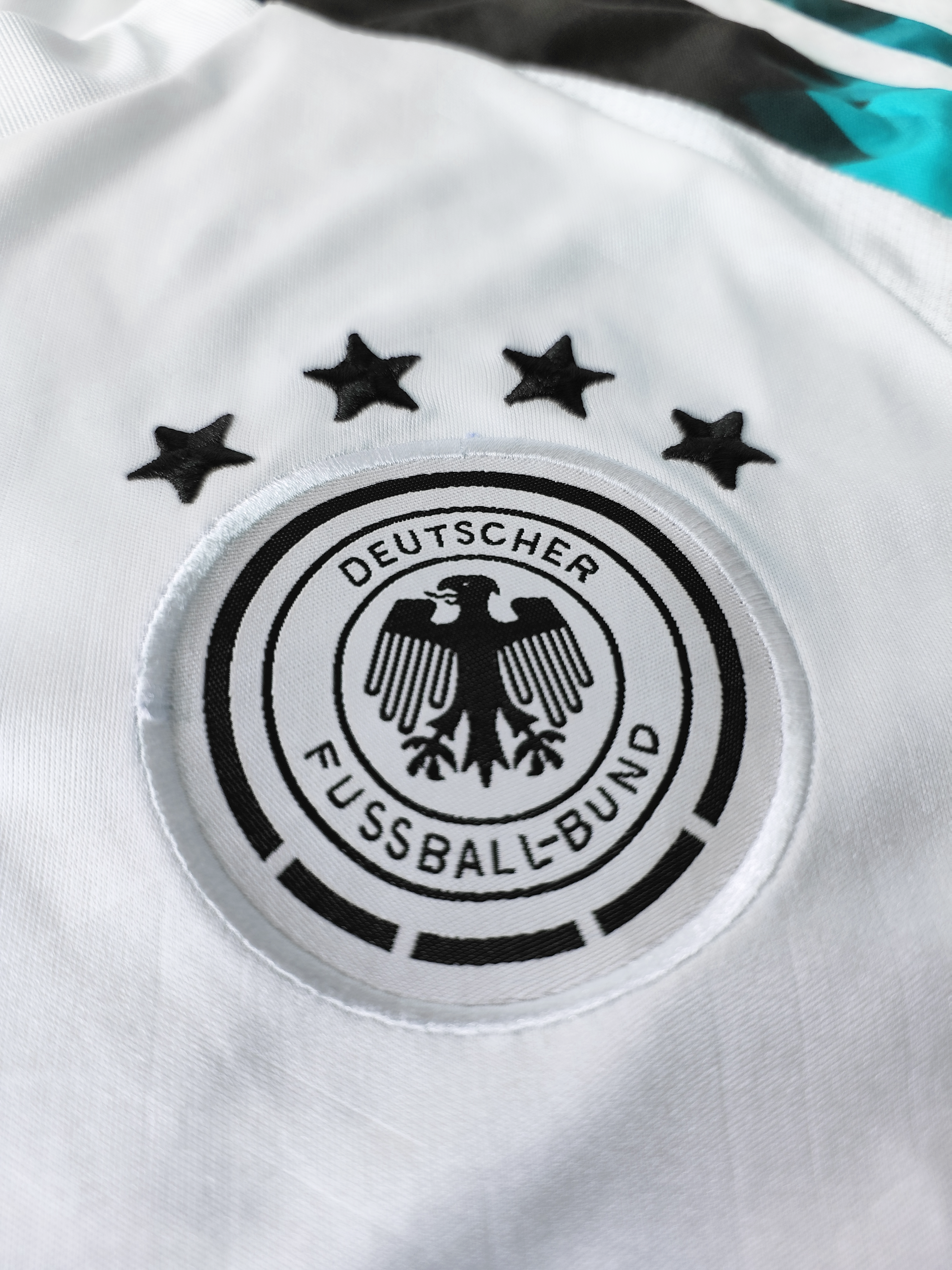 Thomas Müller Germany 24/25 Home Jersey