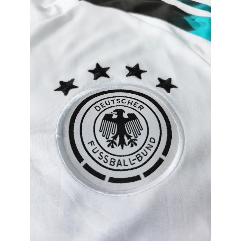 Thomas Müller Germany 24/25 Home Jersey