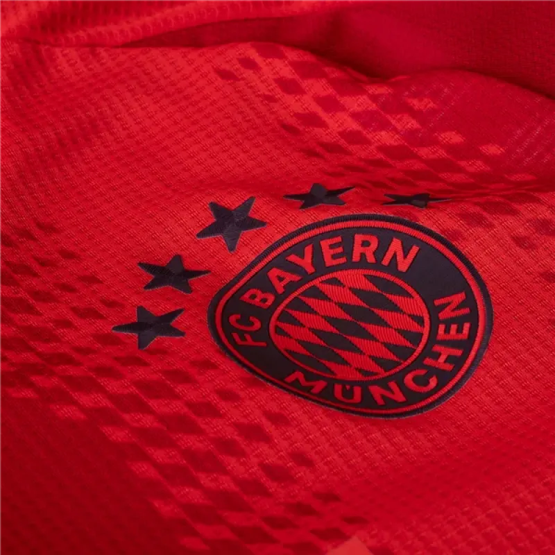 Bayern Munich 24/25 Replica Home Jersey