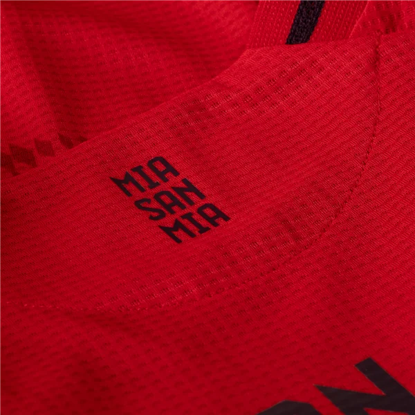 Bayern Munich 24/25 Replica Home Jersey