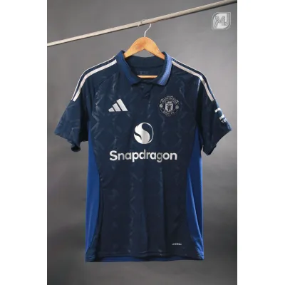 Manchester United Away Jersey 24/25 01