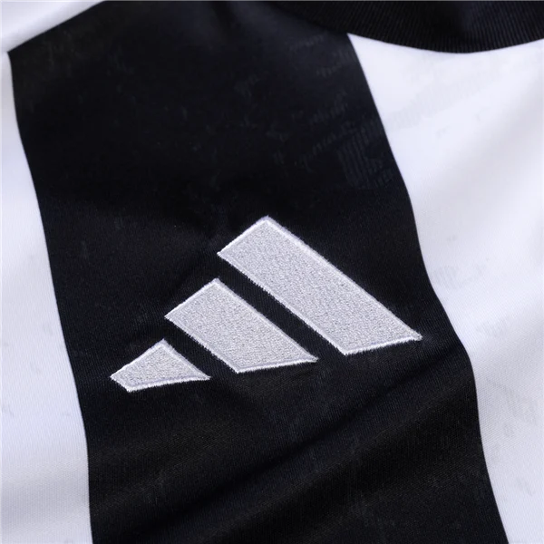 Juventus 24/25 Home Jersey