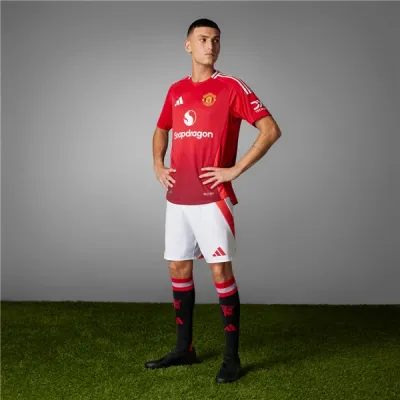 Manchester United 24/25 Player Home Jersey 02