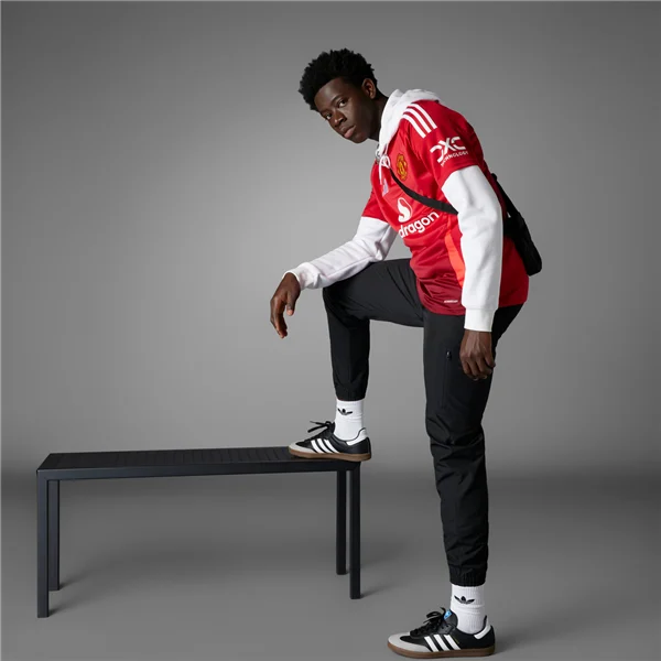 Manchester United 24/25 Home Jersey Replica