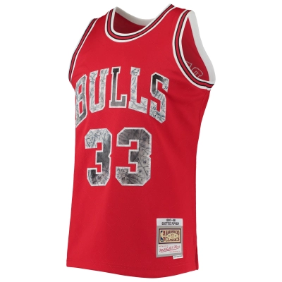 Men's Chicago Bulls Scottie Pippen Red 1997/98 Hardwood Classics NBA 75th Anniversary Diamond Swingman Jersey 02