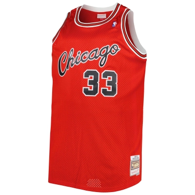 Men's Chicago Bulls Scottie Pippen Red Big & Tall Hardwood Classics 2003/04 Swingman Jersey 02