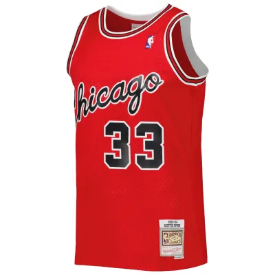 Men's Chicago Bulls Scottie Pippen Red Hardwood Classics 2003-04 Swingman Jersey 02